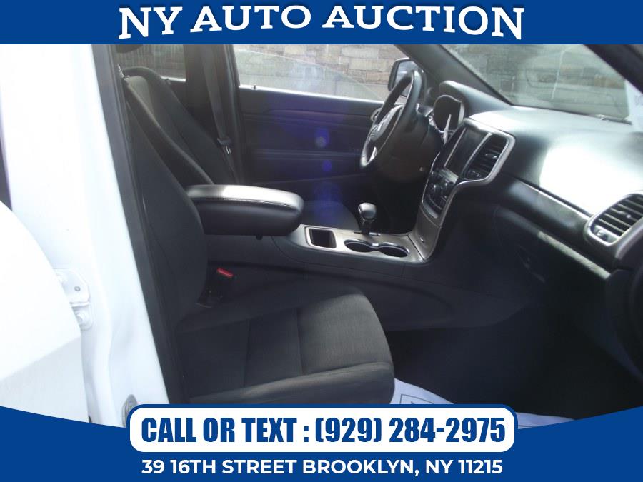 2014 Jeep Grand Cherokee 4WD 4dr Laredo, available for sale in Brooklyn, New York | NY Auto Auction. Brooklyn, New York 2014 Jeep Grand Cherokee 4WD 4dr Laredo, available for sale in Brooklyn, New York | NY Auto Auction. Brooklyn, New York