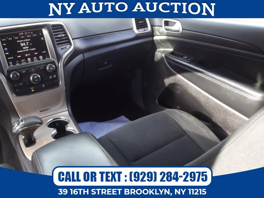 2014 Jeep Grand Cherokee 4WD 4dr Laredo, available for sale in Brooklyn, New York | NY Auto Auction. Brooklyn, New York 2014 Jeep Grand Cherokee 4WD 4dr Laredo, available for sale in Brooklyn, New York | NY Auto Auction. Brooklyn, New York