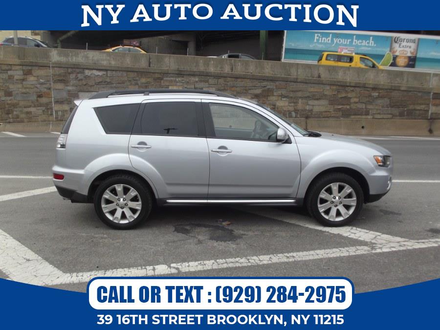 2013 Mitsubishi Outlander 4WD 4dr SE, available for sale in Brooklyn, New York | NY Auto Auction. Brooklyn, New York 2013 Mitsubishi Outlander 4WD 4dr SE, available for sale in Brooklyn, New York | NY Auto Auction. Brooklyn, New York