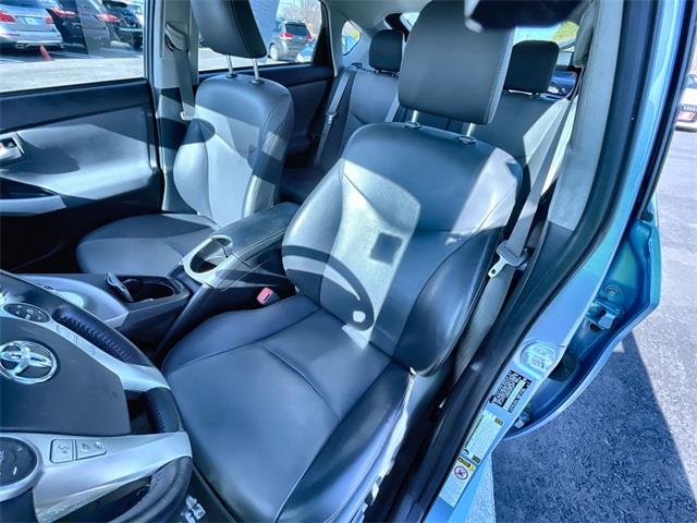 Used Toyota Prius Plug-in Advanced 2012 | Wiz Leasing Inc. Stratford, Connecticut Used Toyota Prius Plug-in Advanced 2012 | Wiz Leasing Inc. Stratford, Connecticut
