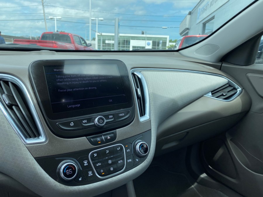 Used Chevrolet Malibu 4dr Sdn LT 2020 | Inman Motors Sales. Medford, Massachusetts Used Chevrolet Malibu 4dr Sdn LT 2020 | Inman Motors Sales. Medford, Massachusetts