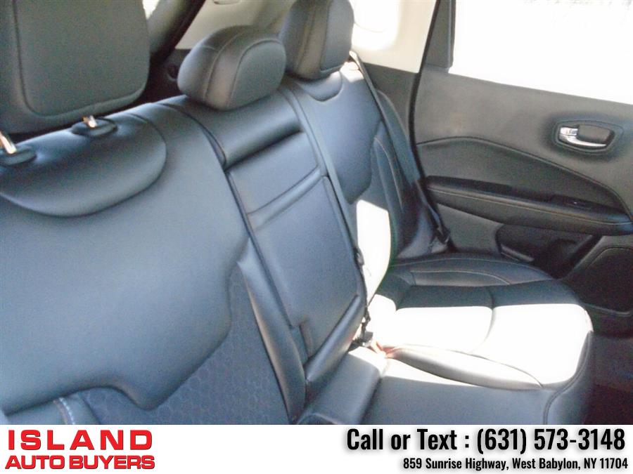 Used Jeep Compass Latitude 4x4 4dr SUV 2019 | Island Auto Buyers. West Babylon, New York Used Jeep Compass Latitude 4x4 4dr SUV 2019 | Island Auto Buyers. West Babylon, New York