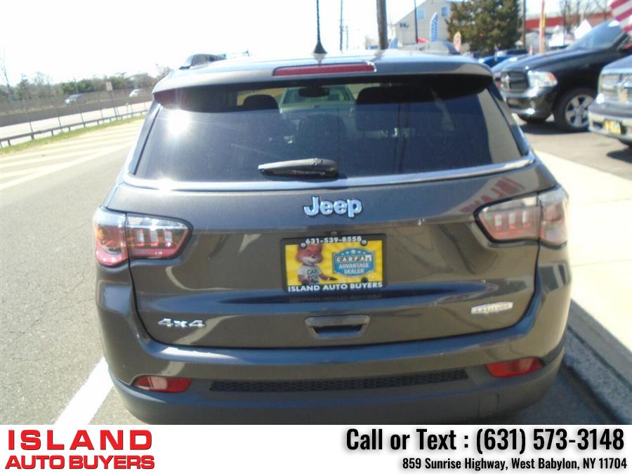 Used Jeep Compass Latitude 4x4 4dr SUV 2019 | Island Auto Buyers. West Babylon, New York Used Jeep Compass Latitude 4x4 4dr SUV 2019 | Island Auto Buyers. West Babylon, New York