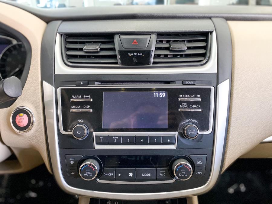 Used Nissan Altima 2.5 SV Sedan 2017 | Luxury Motor Club. Franklin Square, New York Used Nissan Altima 2.5 SV Sedan 2017 | Luxury Motor Club. Franklin Square, New York