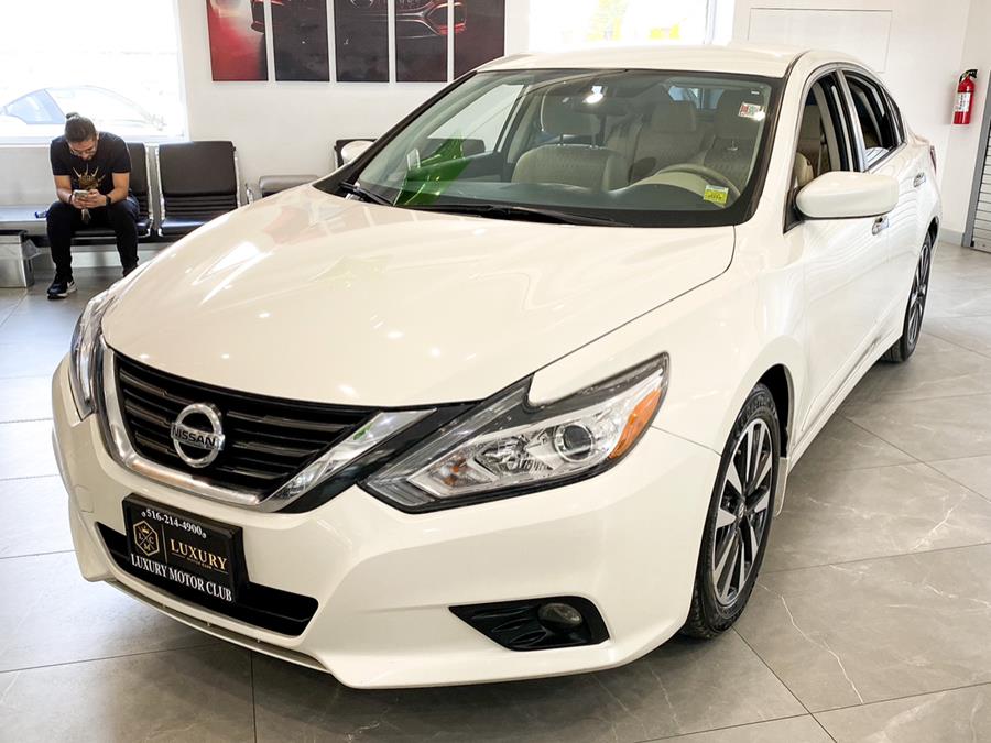 Used Nissan Altima 2.5 SV Sedan 2017 | Luxury Motor Club. Franklin Square, New York Used Nissan Altima 2.5 SV Sedan 2017 | Luxury Motor Club. Franklin Square, New York