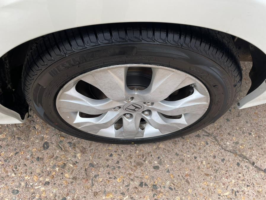 2010 Honda Accord Sdn 4dr V6 Auto EX-L, available for sale in Manchester, Connecticut | Carsonmain LLC. Manchester, Connecticut 2010 Honda Accord Sdn 4dr V6 Auto EX-L, available for sale in Manchester, Connecticut | Carsonmain LLC. Manchester, Connecticut