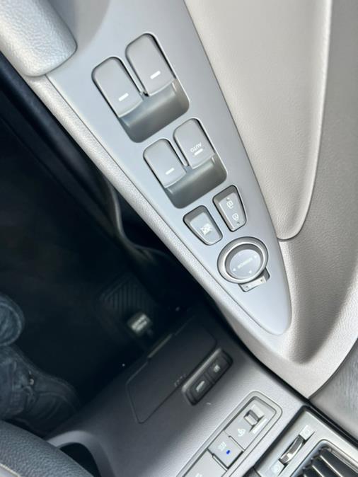 2013 Hyundai Sonata 4dr Sdn 2.4L Auto GLS PZEV *Ltd Avail*, available for sale in Plantsville, Connecticut | L&S Automotive LLC. Plantsville, Connecticut 2013 Hyundai Sonata 4dr Sdn 2.4L Auto GLS PZEV *Ltd Avail*, available for sale in Plantsville, Connecticut | L&S Automotive LLC. Plantsville, Connecticut