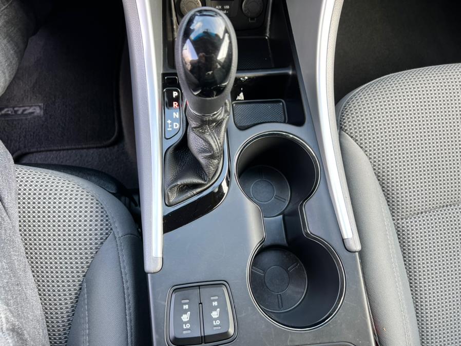 2013 Hyundai Sonata 4dr Sdn 2.4L Auto GLS PZEV *Ltd Avail*, available for sale in Plantsville, Connecticut | L&S Automotive LLC. Plantsville, Connecticut 2013 Hyundai Sonata 4dr Sdn 2.4L Auto GLS PZEV *Ltd Avail*, available for sale in Plantsville, Connecticut | L&S Automotive LLC. Plantsville, Connecticut