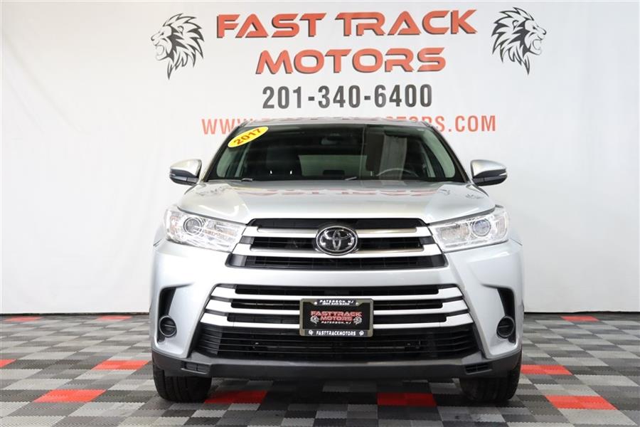 Used Toyota Highlander LE 2017 | Fast Track Motors. Paterson, New Jersey Used Toyota Highlander LE 2017 | Fast Track Motors. Paterson, New Jersey