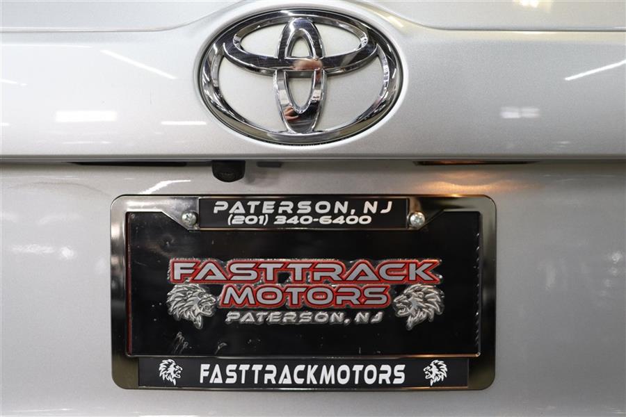 Used Toyota Highlander LE 2017 | Fast Track Motors. Paterson, New Jersey Used Toyota Highlander LE 2017 | Fast Track Motors. Paterson, New Jersey