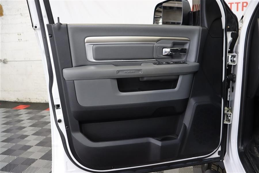 Used Ram 2500 BIG HORN 2016 | Fast Track Motors. Paterson, New Jersey Used Ram 2500 BIG HORN 2016 | Fast Track Motors. Paterson, New Jersey