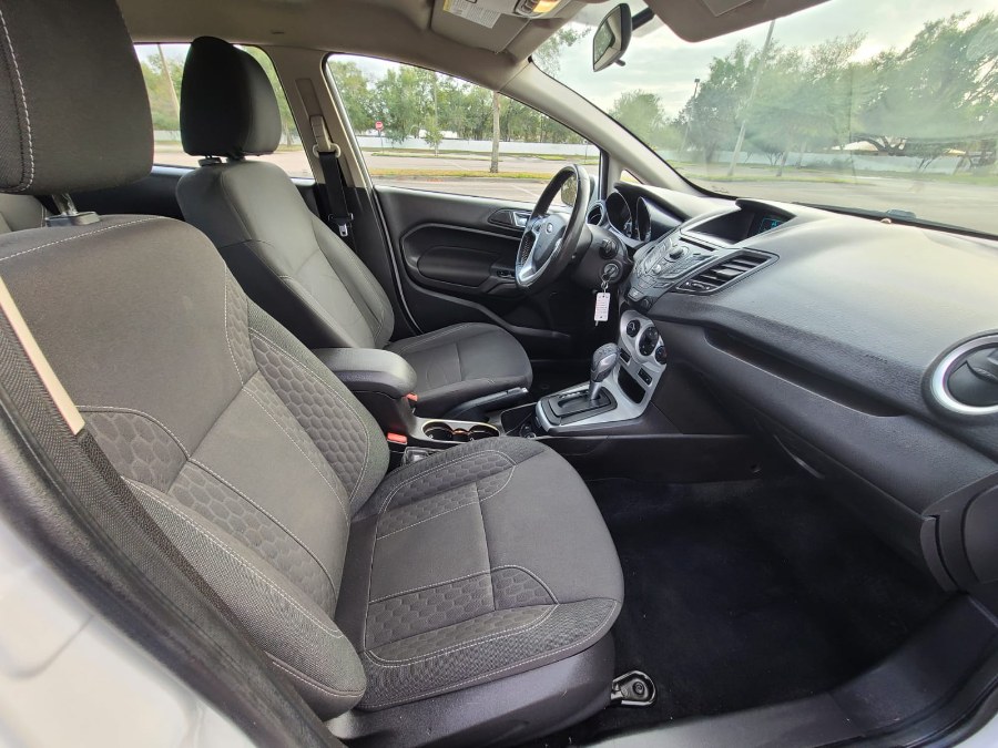 Used Ford Fiesta 4dr Sdn SE 2015 | Majestic Autos Inc.. Longwood, Florida