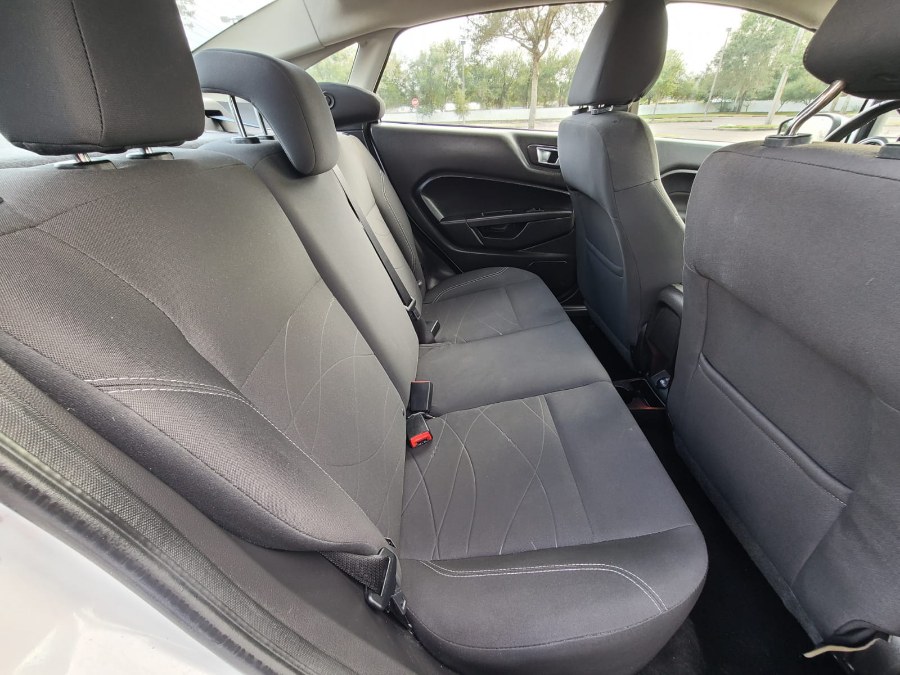 2015 Ford Fiesta 4dr Sdn SE, available for sale in Longwood, Florida | Majestic Autos Inc.. Longwood, Florida 2015 Ford Fiesta 4dr Sdn SE, available for sale in Longwood, Florida | Majestic Autos Inc.. Longwood, Florida