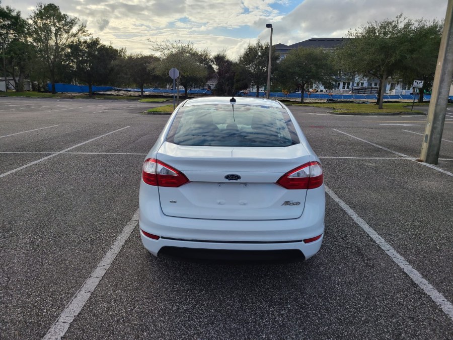2015 Ford Fiesta 4dr Sdn SE, available for sale in Longwood, Florida | Majestic Autos Inc.. Longwood, Florida 2015 Ford Fiesta 4dr Sdn SE, available for sale in Longwood, Florida | Majestic Autos Inc.. Longwood, Florida