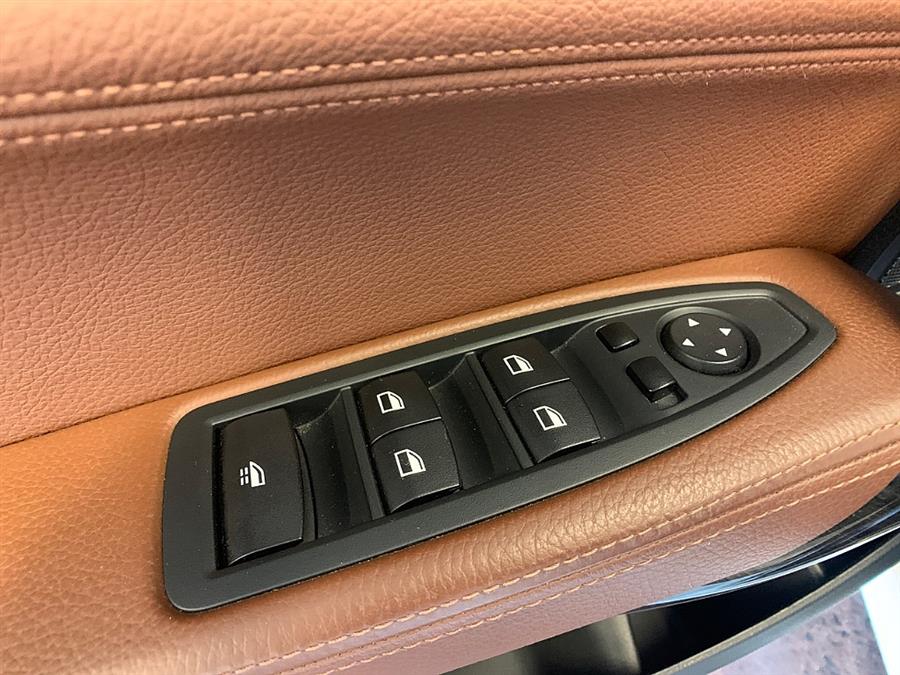 Used BMW 2 Series 2dr Conv M235i RWD 2015 | Smart Buy Auto Sales, LLC. Wallingford, Connecticut Used BMW 2 Series 2dr Conv M235i RWD 2015 | Smart Buy Auto Sales, LLC. Wallingford, Connecticut