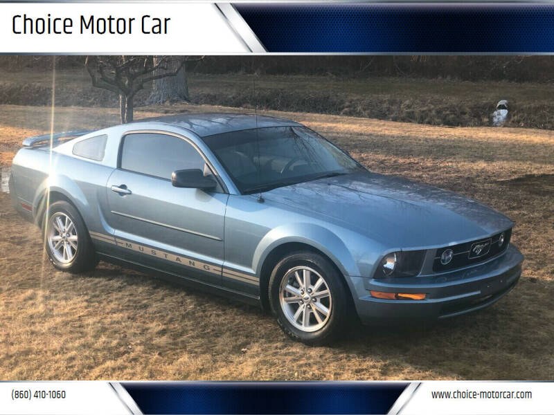2006 Ford Mustang 2dr Cpe Deluxe, available for sale in Plainville, Connecticut | Choice Group LLC Choice Motor Car. Plainville, Connecticut