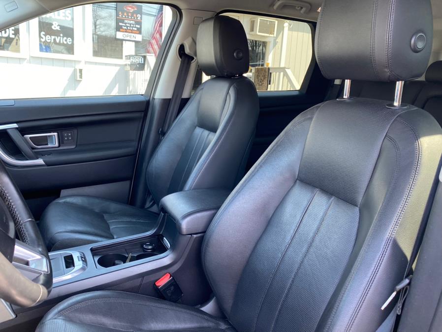 Used Land Rover Discovery Sport AWD 4dr HSE 2016 | Lava Motors 2 Inc. Canton, Connecticut Used Land Rover Discovery Sport AWD 4dr HSE 2016 | Lava Motors 2 Inc. Canton, Connecticut
