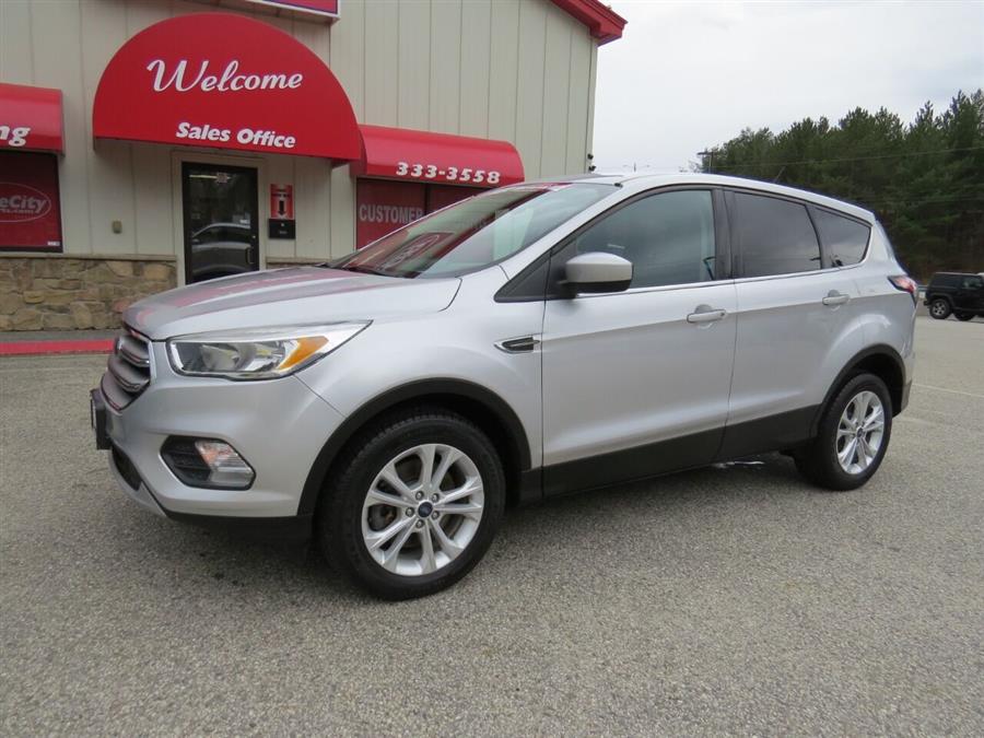 Used Ford Escape SE AWD 4dr SUV 2017 | Lake City Exports Inc. Auburn, Maine Used Ford Escape SE AWD 4dr SUV 2017 | Lake City Exports Inc. Auburn, Maine