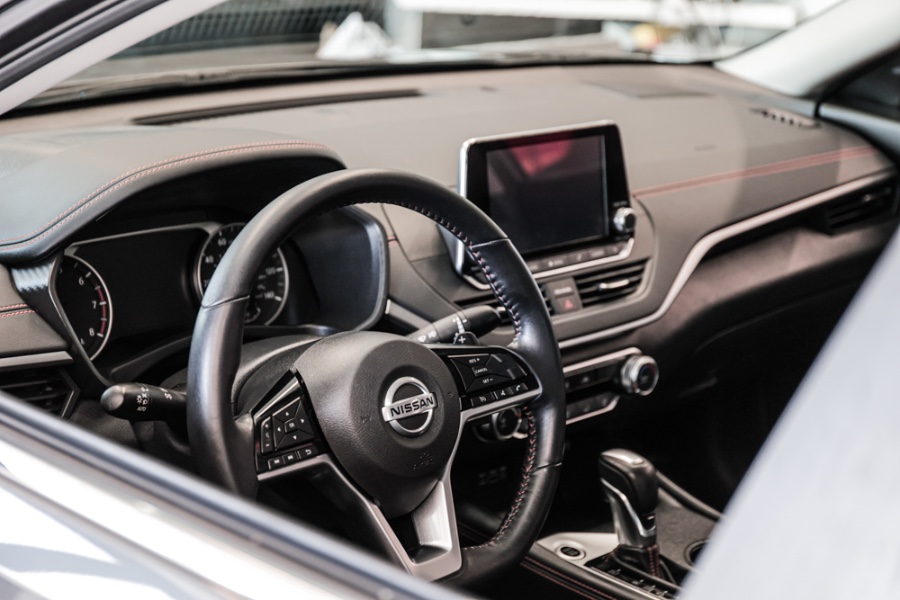 Used Nissan Altima 2.5 SR AWD Sedan 2019 | 26 Motors Long Island. ELMONT, New York Used Nissan Altima 2.5 SR AWD Sedan 2019 | 26 Motors Long Island. ELMONT, New York