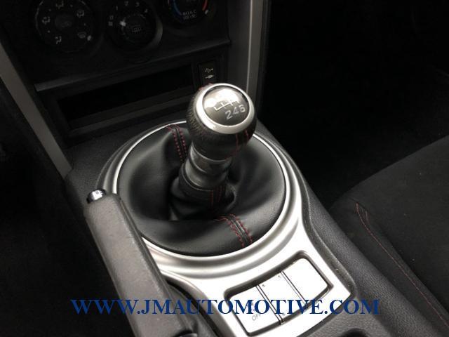 Used Scion Fr-s 2dr Cpe Man (Natl) 2013 | J&M Automotive Sls&Svc LLC. Naugatuck, Connecticut Used Scion Fr-s 2dr Cpe Man (Natl) 2013 | J&M Automotive Sls&Svc LLC. Naugatuck, Connecticut