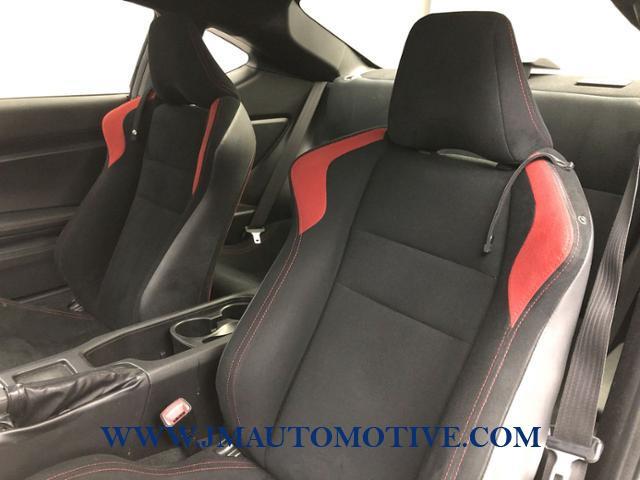 Used Scion Fr-s 2dr Cpe Man (Natl) 2013 | J&M Automotive Sls&Svc LLC. Naugatuck, Connecticut Used Scion Fr-s 2dr Cpe Man (Natl) 2013 | J&M Automotive Sls&Svc LLC. Naugatuck, Connecticut