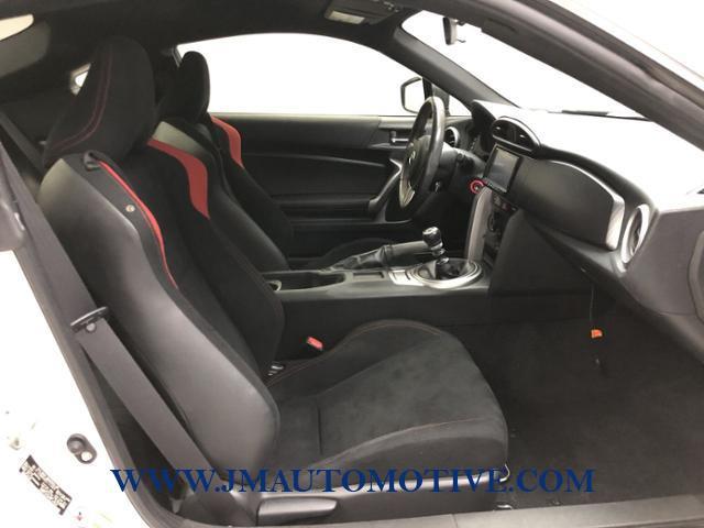 Used Scion Fr-s 2dr Cpe Man (Natl) 2013 | J&M Automotive Sls&Svc LLC. Naugatuck, Connecticut Used Scion Fr-s 2dr Cpe Man (Natl) 2013 | J&M Automotive Sls&Svc LLC. Naugatuck, Connecticut