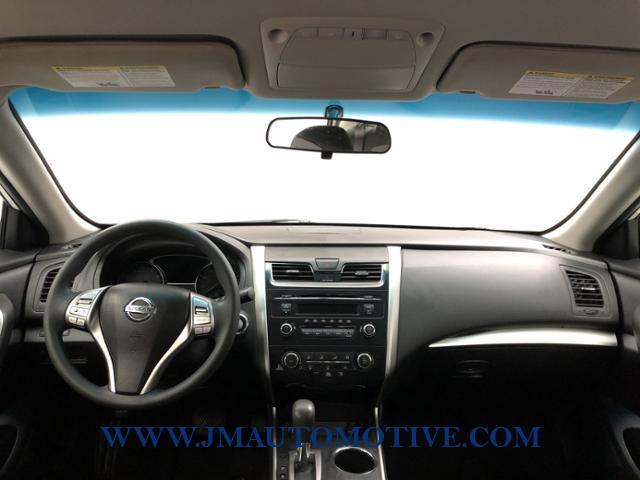 2015 Nissan Altima 4dr Sdn I4 2.5 S, available for sale in Naugatuck, Connecticut | J&M Automotive Sls&Svc LLC. Naugatuck, Connecticut 2015 Nissan Altima 4dr Sdn I4 2.5 S, available for sale in Naugatuck, Connecticut | J&M Automotive Sls&Svc LLC. Naugatuck, Connecticut