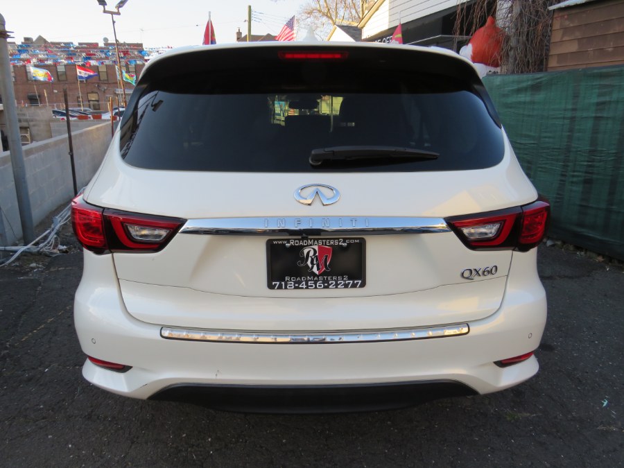 2019 INFINITI QX60 2019.5 LUXE AWD TV/DVD, available for sale in Middle Village, New York | Road Masters II INC. Middle Village, New York 2019 INFINITI QX60 2019.5 LUXE AWD TV/DVD, available for sale in Middle Village, New York | Road Masters II INC. Middle Village, New York