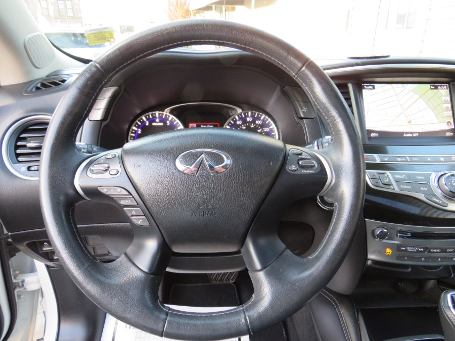 2019 INFINITI QX60 2019.5 LUXE AWD TV/DVD, available for sale in Middle Village, New York | Road Masters II INC. Middle Village, New York 2019 INFINITI QX60 2019.5 LUXE AWD TV/DVD, available for sale in Middle Village, New York | Road Masters II INC. Middle Village, New York