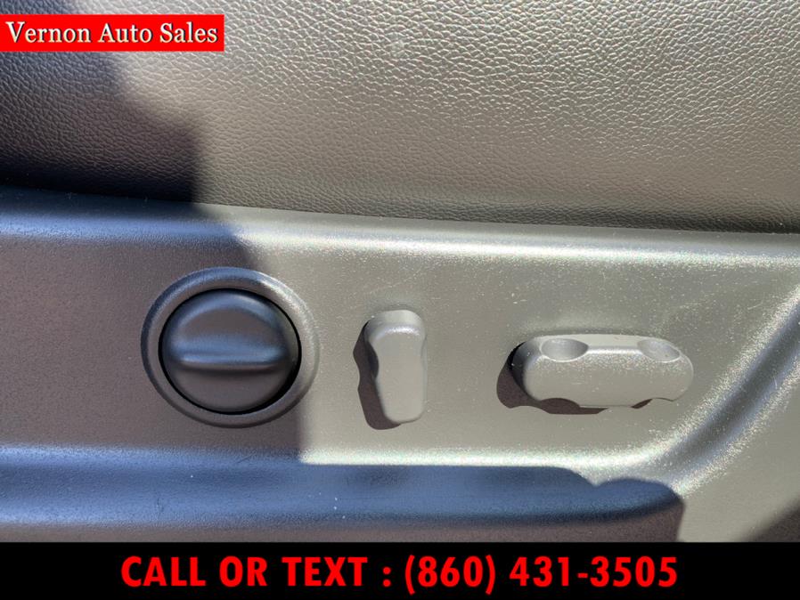 2009 GMC Yukon 4WD 4dr 1500 SLT w/4SA, available for sale in Manchester, Connecticut | Vernon Auto Sale & Service. Manchester, Connecticut 2009 GMC Yukon 4WD 4dr 1500 SLT w/4SA, available for sale in Manchester, Connecticut | Vernon Auto Sale & Service. Manchester, Connecticut