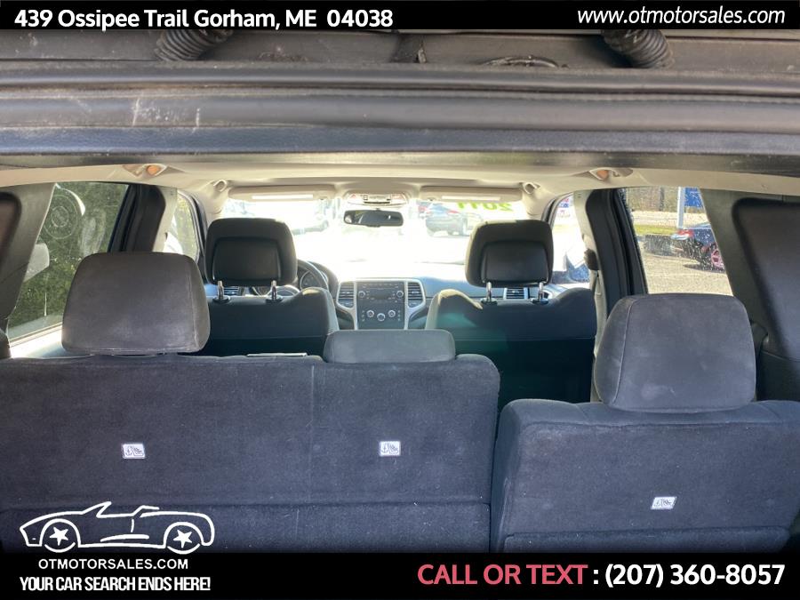 Used Jeep Grand Cherokee 4WD 4dr Laredo 2011 | Ossipee Trail Motor Sales. Gorham, Maine Used Jeep Grand Cherokee 4WD 4dr Laredo 2011 | Ossipee Trail Motor Sales. Gorham, Maine