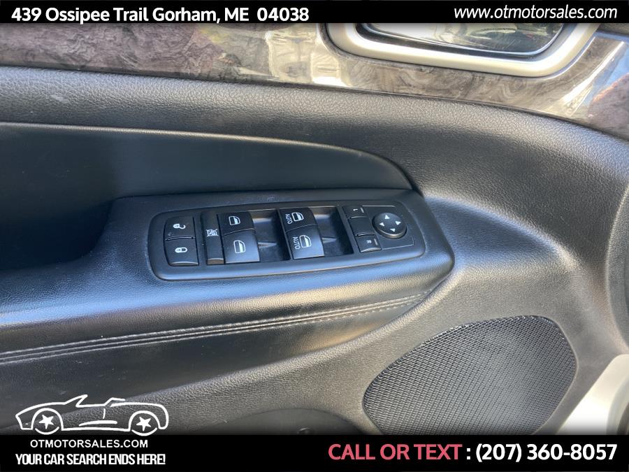 Used Jeep Grand Cherokee 4WD 4dr Laredo 2011 | Ossipee Trail Motor Sales. Gorham, Maine Used Jeep Grand Cherokee 4WD 4dr Laredo 2011 | Ossipee Trail Motor Sales. Gorham, Maine