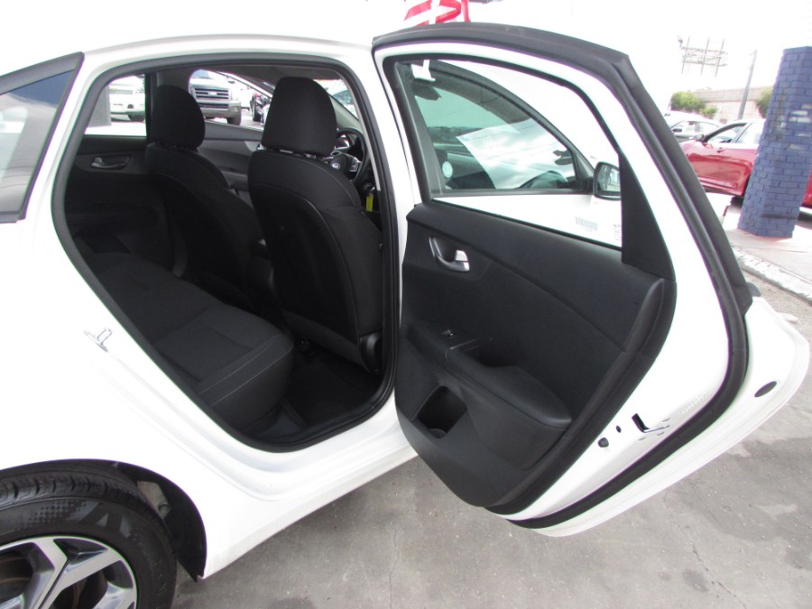 Used Kia Forte LXS IVT 2020 | VIP Auto Enterprise, Inc. Orlando, Florida Used Kia Forte LXS IVT 2020 | VIP Auto Enterprise, Inc. Orlando, Florida