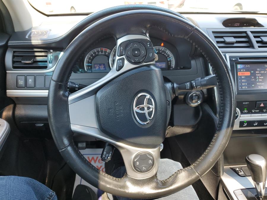 2013 Toyota Camry 4dr Sdn V6 Auto SE (Natl), available for sale in Springfield, Massachusetts | Absolute Motors Inc. Springfield, Massachusetts 2013 Toyota Camry 4dr Sdn V6 Auto SE (Natl), available for sale in Springfield, Massachusetts | Absolute Motors Inc. Springfield, Massachusetts