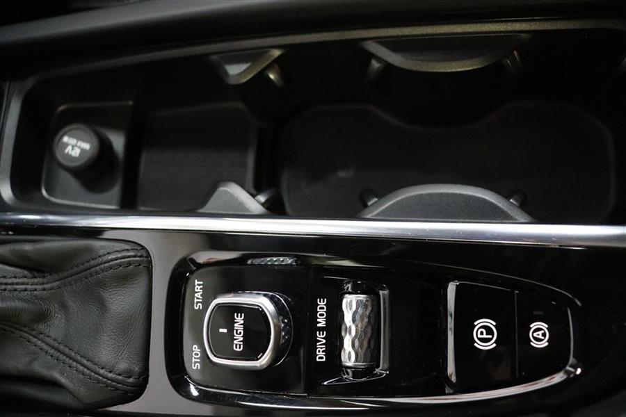 2016 Volvo Xc90 T6 AWD, available for sale in Paterson, New Jersey | Fast Track Motors. Paterson, New Jersey 2016 Volvo Xc90 T6 AWD, available for sale in Paterson, New Jersey | Fast Track Motors. Paterson, New Jersey