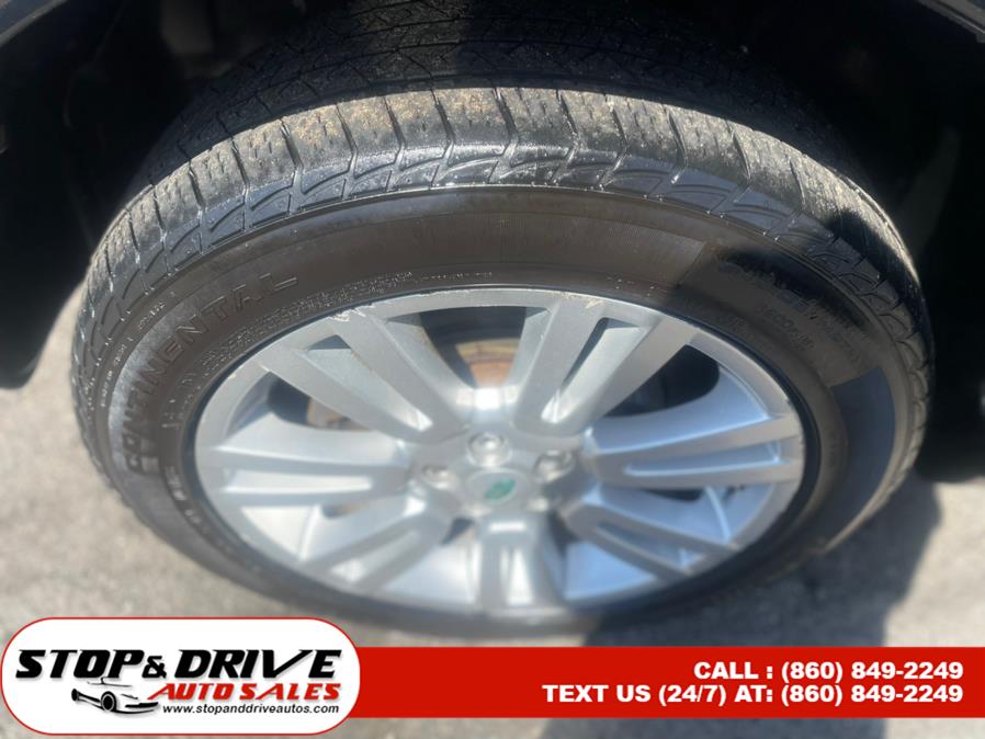 2009 Land Rover LR2 AWD 4dr HSE, available for sale in East Windsor, Connecticut | Stop & Drive Auto Sales. East Windsor, Connecticut 2009 Land Rover LR2 AWD 4dr HSE, available for sale in East Windsor, Connecticut | Stop & Drive Auto Sales. East Windsor, Connecticut