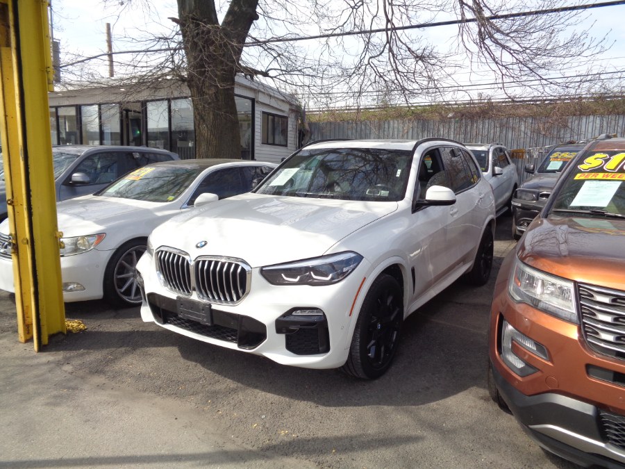 2019 BMW X5 M-Sport 1 OWNER! LOW MILES!, available for sale in Elmont, New York | Sunrise of Elmont. Elmont, New York 2019 BMW X5 M-Sport 1 OWNER! LOW MILES!, available for sale in Elmont, New York | Sunrise of Elmont. Elmont, New York