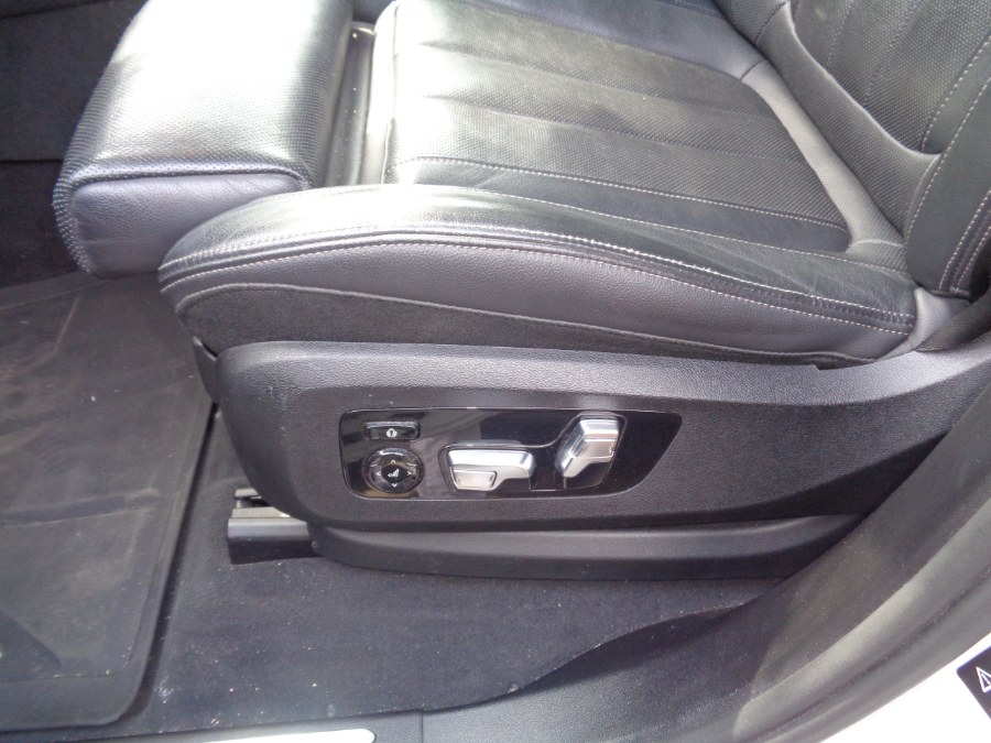 2019 BMW X5 M-Sport 1 OWNER! LOW MILES!, available for sale in Elmont, New York | Sunrise of Elmont. Elmont, New York 2019 BMW X5 M-Sport 1 OWNER! LOW MILES!, available for sale in Elmont, New York | Sunrise of Elmont. Elmont, New York