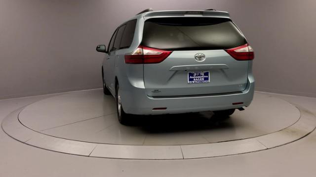 2015 Toyota Sienna 5dr 8-Pass Van LE FWD, available for sale in Naugatuck, Connecticut | J&M Automotive Sls&Svc LLC. Naugatuck, Connecticut 2015 Toyota Sienna 5dr 8-Pass Van LE FWD, available for sale in Naugatuck, Connecticut | J&M Automotive Sls&Svc LLC. Naugatuck, Connecticut