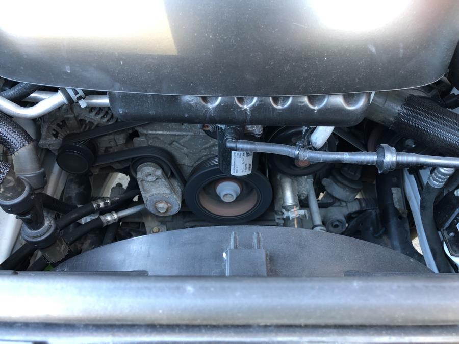 2016 Jeep Grand Cherokee 4WD 4dr High Overland, available for sale in Waterbury, Connecticut | National Auto Brokers, Inc.. Waterbury, Connecticut 2016 Jeep Grand Cherokee 4WD 4dr High Overland, available for sale in Waterbury, Connecticut | National Auto Brokers, Inc.. Waterbury, Connecticut