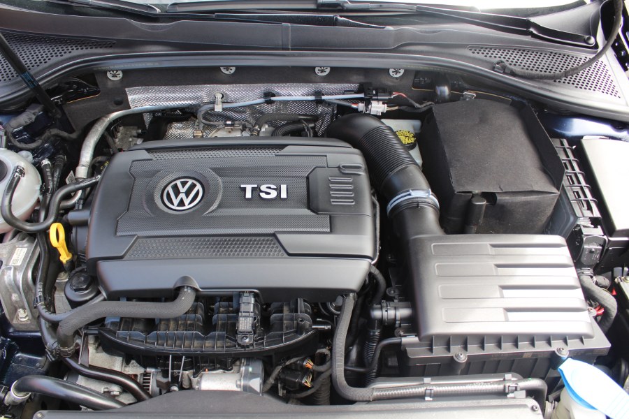2017 Volkswagen Golf GTI 2.0T 4-Door SE DSG, available for sale in Deer Park, New York | Car Tec Enterprise Leasing & Sales LLC. Deer Park, New York 2017 Volkswagen Golf GTI 2.0T 4-Door SE DSG, available for sale in Deer Park, New York | Car Tec Enterprise Leasing & Sales LLC. Deer Park, New York