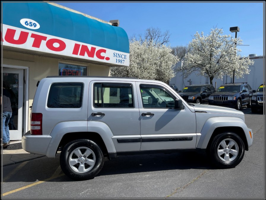 2009 Jeep Liberty 4WD 4dr Sport, available for sale in Huntington Station, New York | My Auto Inc.. Huntington Station, New York 2009 Jeep Liberty 4WD 4dr Sport, available for sale in Huntington Station, New York | My Auto Inc.. Huntington Station, New York