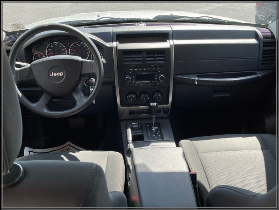 2009 Jeep Liberty 4WD 4dr Sport, available for sale in Huntington Station, New York | My Auto Inc.. Huntington Station, New York 2009 Jeep Liberty 4WD 4dr Sport, available for sale in Huntington Station, New York | My Auto Inc.. Huntington Station, New York