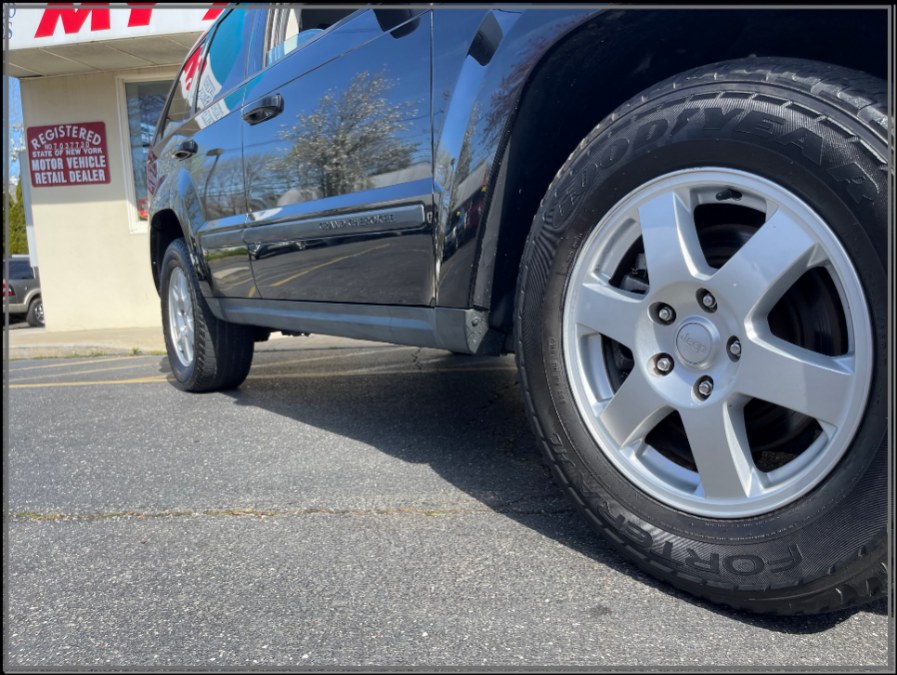2009 Jeep Grand Cherokee 4WD 4dr Laredo, available for sale in Huntington Station, New York | My Auto Inc.. Huntington Station, New York 2009 Jeep Grand Cherokee 4WD 4dr Laredo, available for sale in Huntington Station, New York | My Auto Inc.. Huntington Station, New York