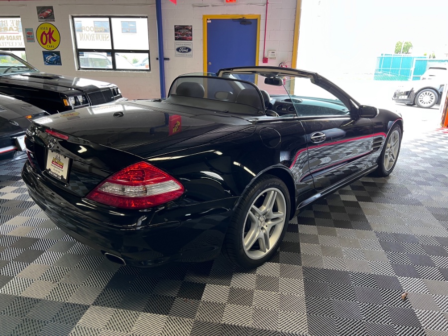 2007 Mercedes-Benz SL-Class 2dr Roadster 5.5L V8, available for sale in West Babylon , New York | MP Motors Inc. West Babylon , New York 2007 Mercedes-Benz SL-Class 2dr Roadster 5.5L V8, available for sale in West Babylon , New York | MP Motors Inc. West Babylon , New York