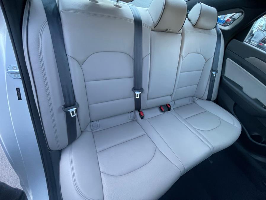 Used Hyundai Sonata 4dr Sdn 2.0T Sport *Ltd Avail* 2015 | House of Cars LLC. Waterbury, Connecticut