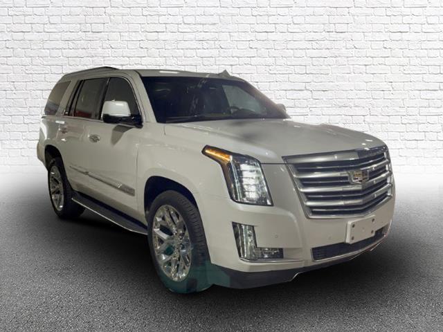 Used Cadillac Escalade 4WD 4dr Platinum 2016 | Northshore Motors. Syosset , New York Used Cadillac Escalade 4WD 4dr Platinum 2016 | Northshore Motors. Syosset , New York