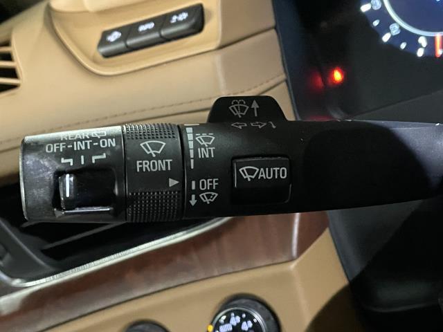 Used Cadillac Escalade 4WD 4dr Platinum 2016 | Northshore Motors. Syosset , New York Used Cadillac Escalade 4WD 4dr Platinum 2016 | Northshore Motors. Syosset , New York