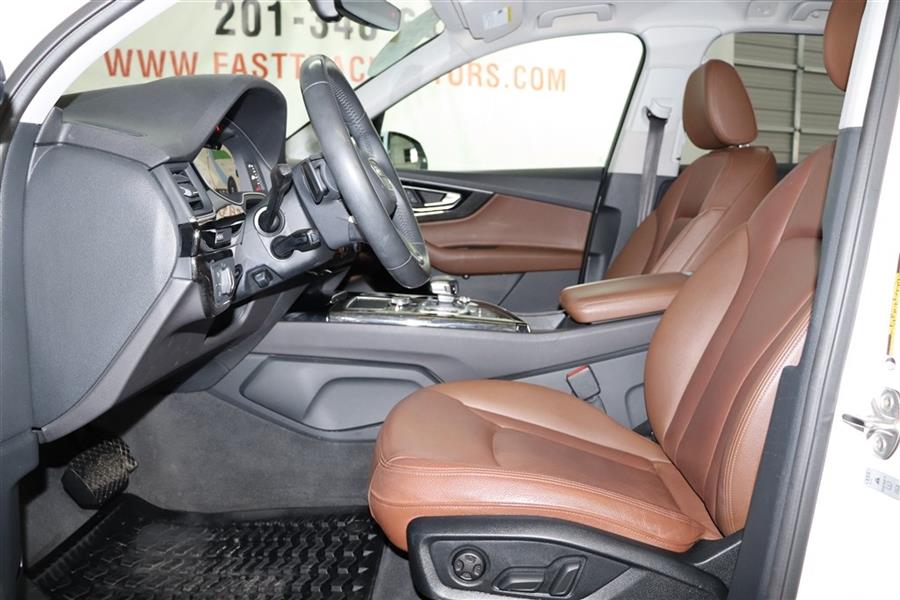 Used Audi Q7 PREMIUM PLUS 2018 | Fast Track Motors. Paterson, New Jersey Used Audi Q7 PREMIUM PLUS 2018 | Fast Track Motors. Paterson, New Jersey