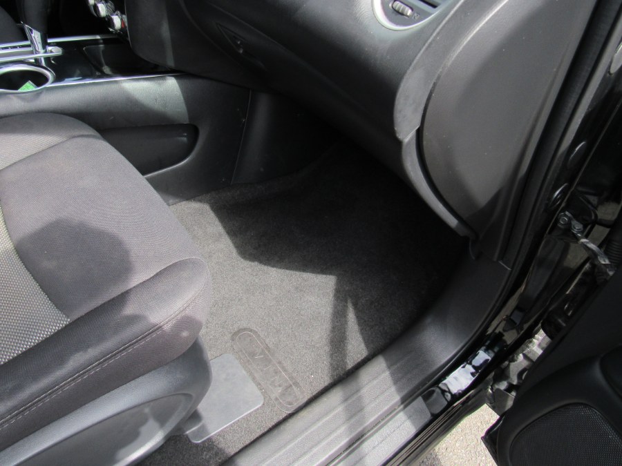 2018 Nissan Pathfinder 4x4 SV, available for sale in Irvington, New Jersey | NJ Used Cars Center. Irvington, New Jersey 2018 Nissan Pathfinder 4x4 SV, available for sale in Irvington, New Jersey | NJ Used Cars Center. Irvington, New Jersey